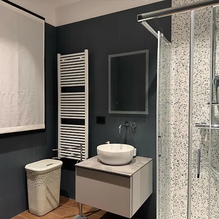 3b Big Black Building Borgonovo Val Tidone