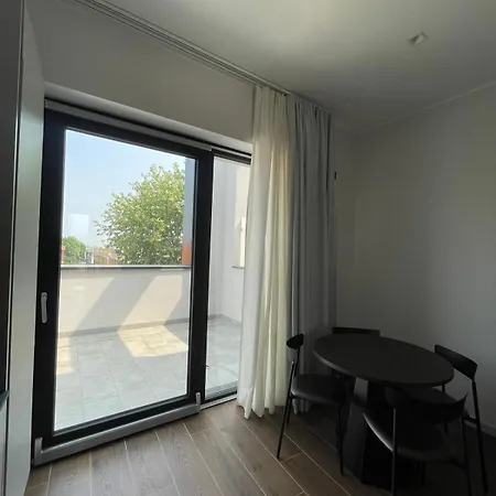 3b Big Black Building * Borgonovo Val Tidone