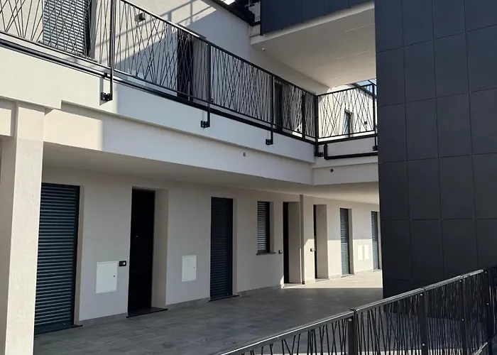 Апартаменты 3b Big Black Building Borgonovo Val Tidone